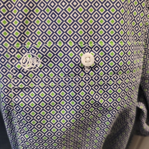 Wrangler geometric pattern size large - Picture 7 of 7